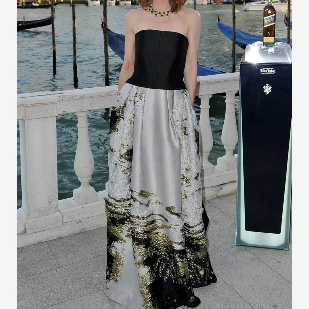 Alberta Ferretti 🎈Sale🎈black gold and grayish elegant dress Made in Italy 🇮🇹